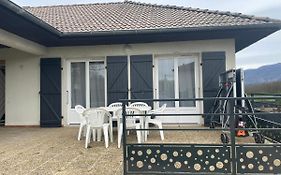 Villas Entiere, 6 Pl,3 Ch , Parking Prive , Climatise